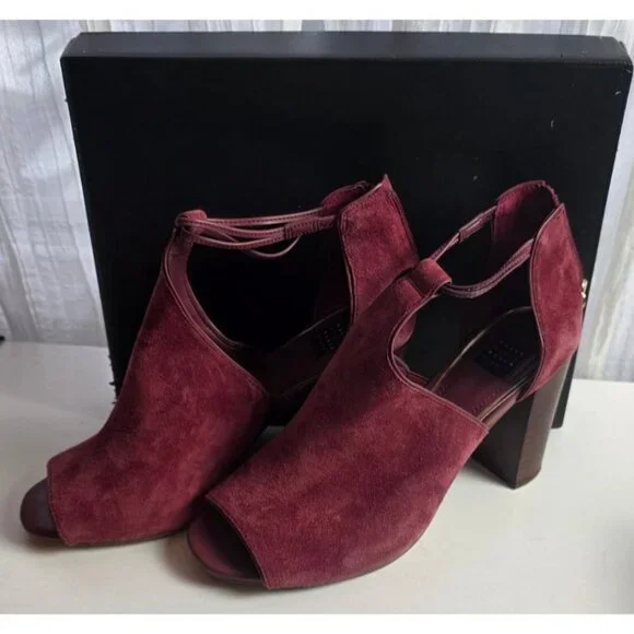 White House Black Market Wine Red Suede Ankle Strap High Heels - Picture 2 of 10